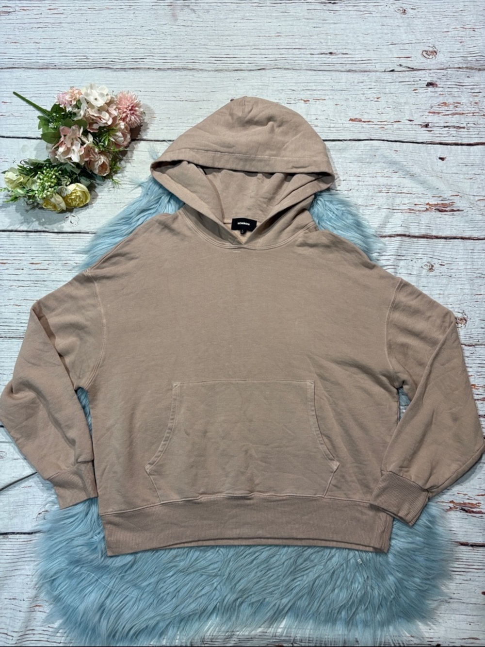 Monrow Fleece Tan Soft Pocket Front Pullover Hoodie